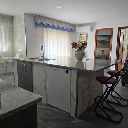 Casa Cadabon דירה פונטה-ודרה